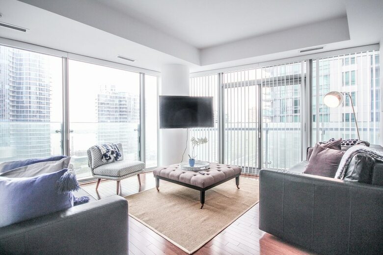 Sarkar Suites - Entertainment District