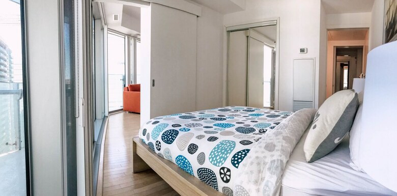 Sarkar Suites - Entertainment District