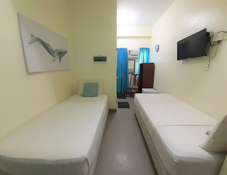 Oyo 442 Ipark Hotel