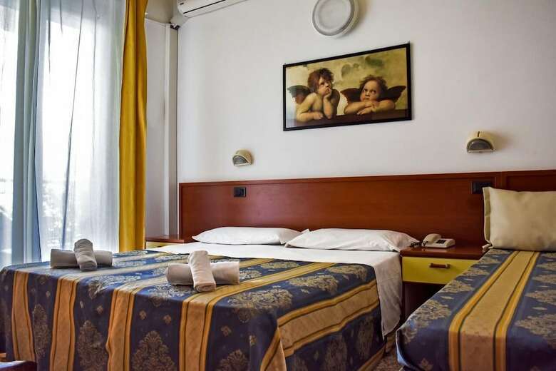 Hotel Dear