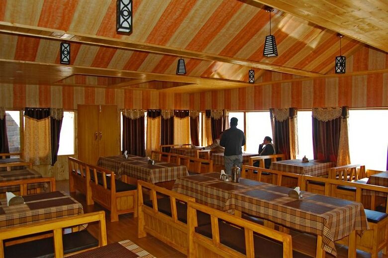 Hotel Heavens Retreat