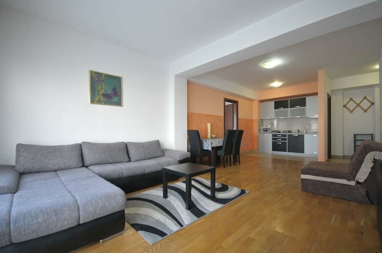 Apartamentos A&s Mne