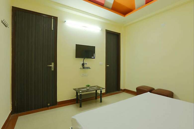 Hotel Lotus Home