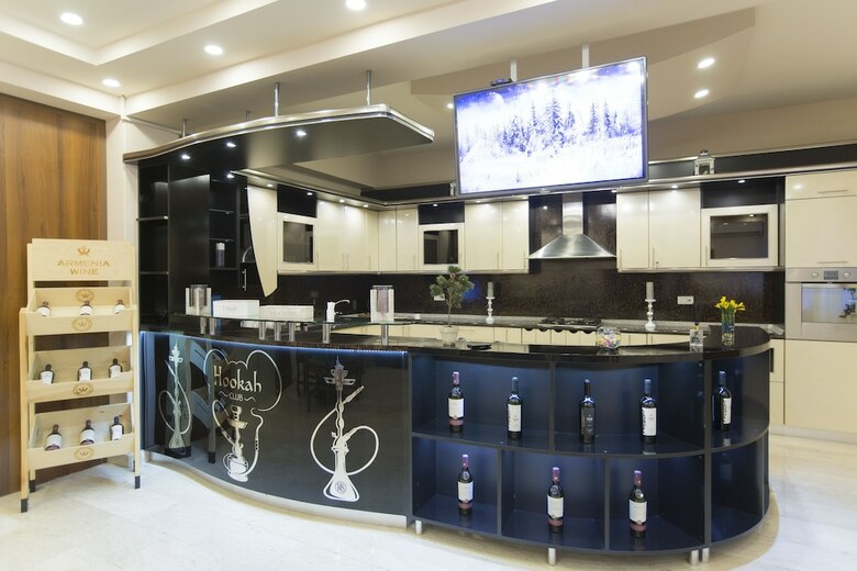 Republic Square Boutique Hotel