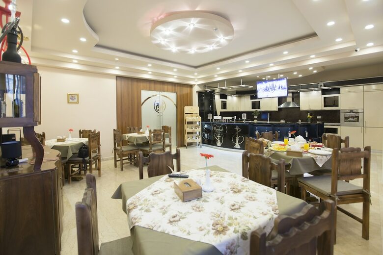 Republic Square Boutique Hotel