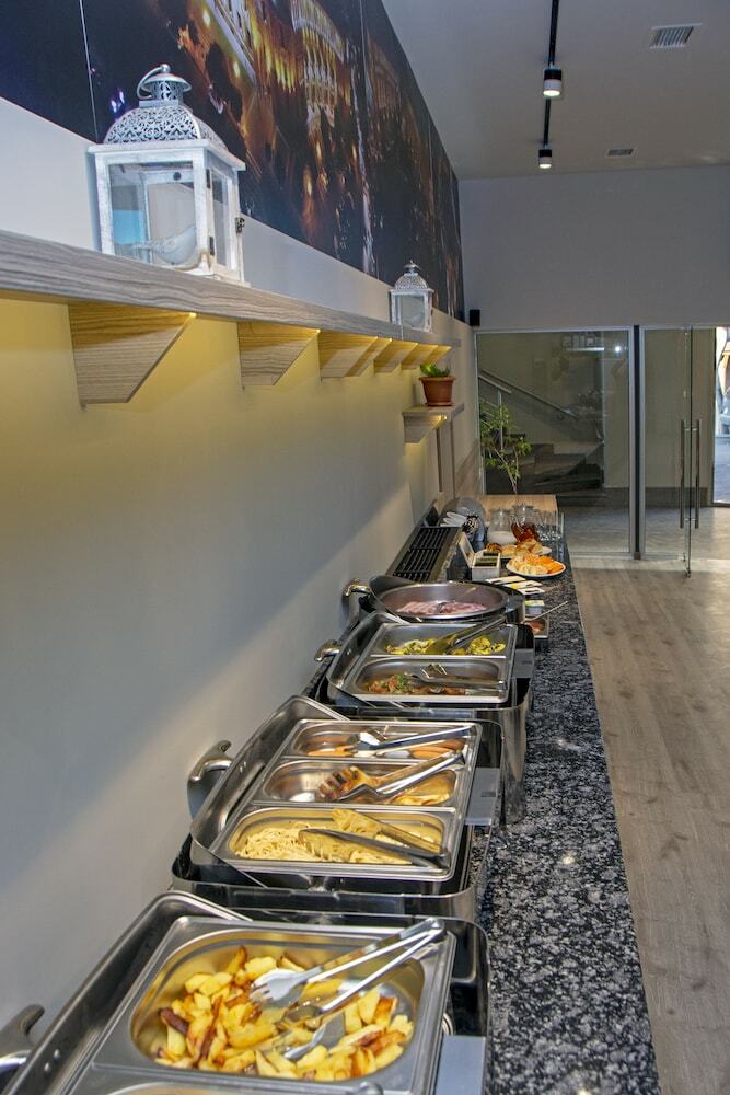 Republic Square Boutique Hotel