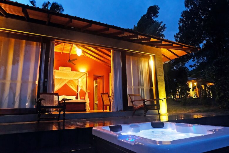 Apartamento Aarunya Nature Resort & Spa