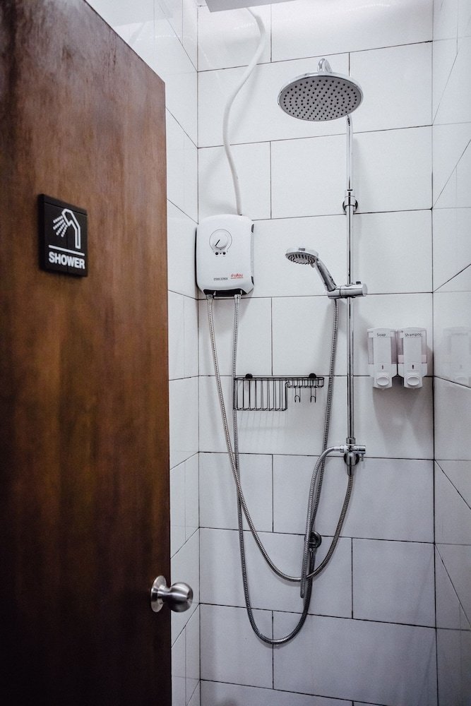 Hostal Kampor Co Working Space And Bed