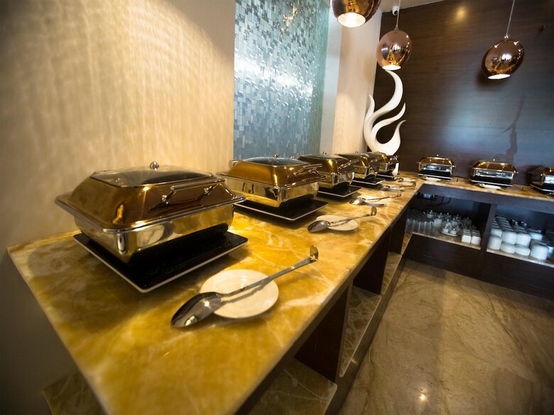 Crossway Parklane Airport Hotel Chennai