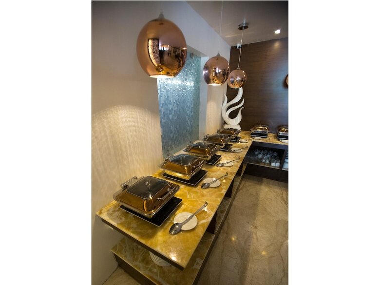 Crossway Parklane Airport Hotel Chennai