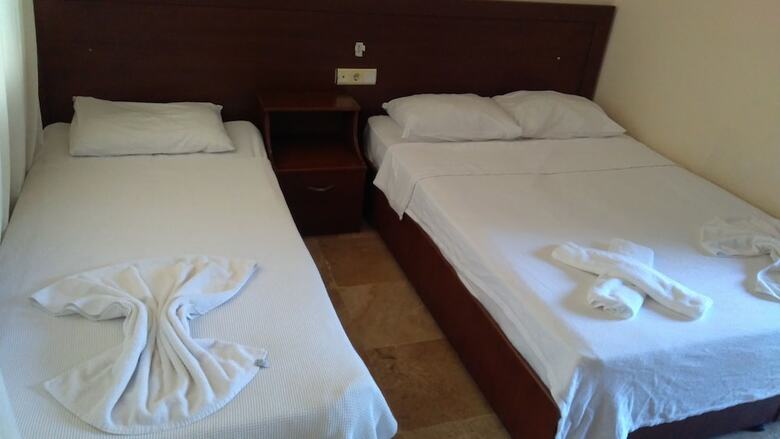 Las Palmeras Hotel