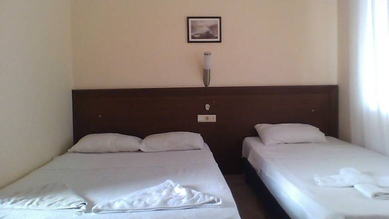 Las Palmeras Hotel
