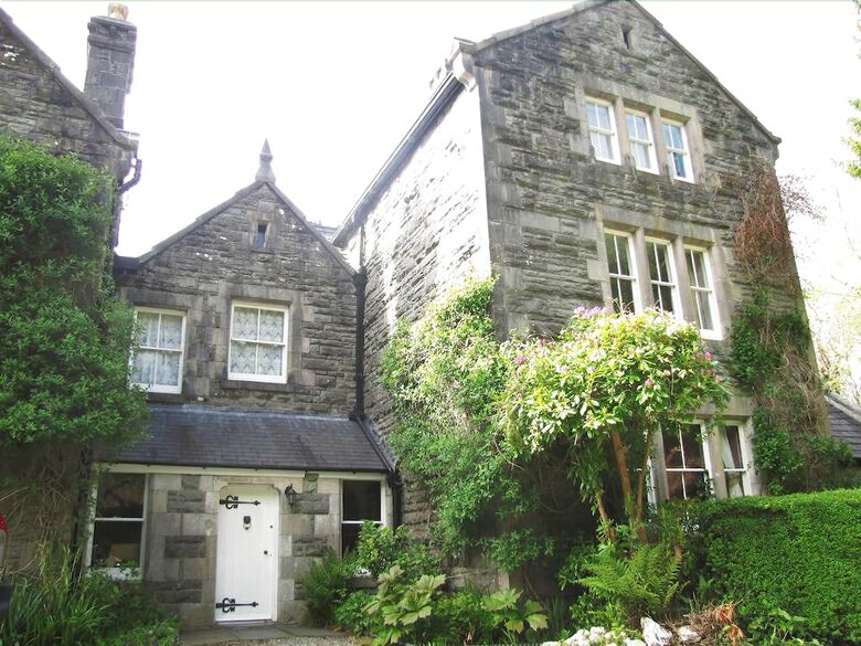 Agroturismo Farchynys Hall