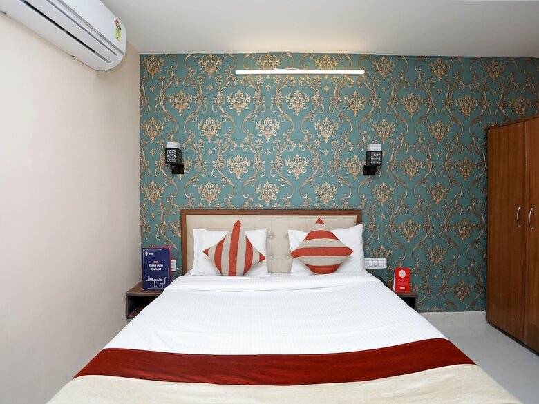 Hotel Oyo 13134 Grand Regency