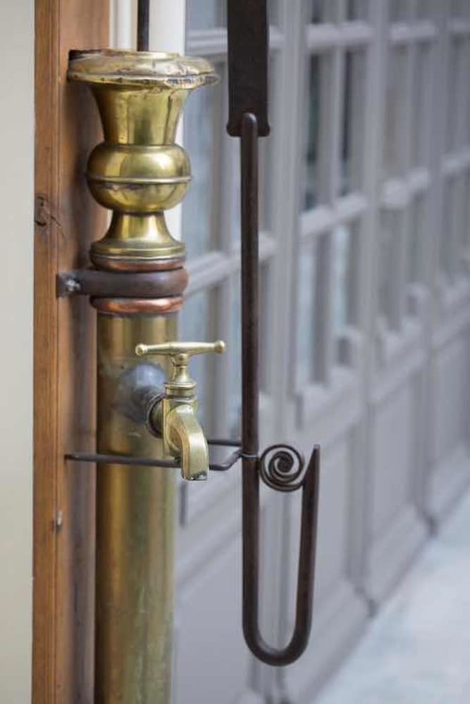 Bed & Breakfast La Cour Pav�e