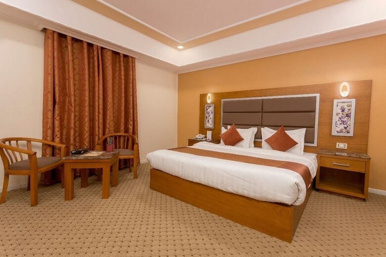Hotel Retaj Alsahil