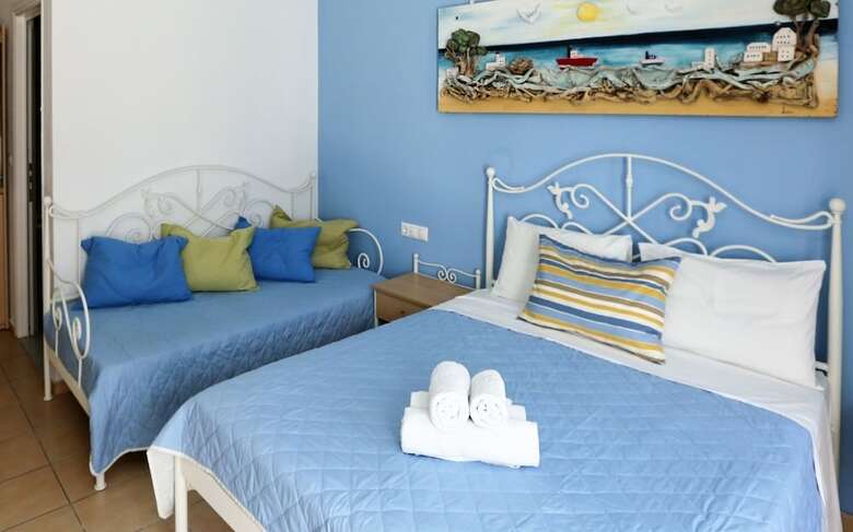 Kastro Hotel