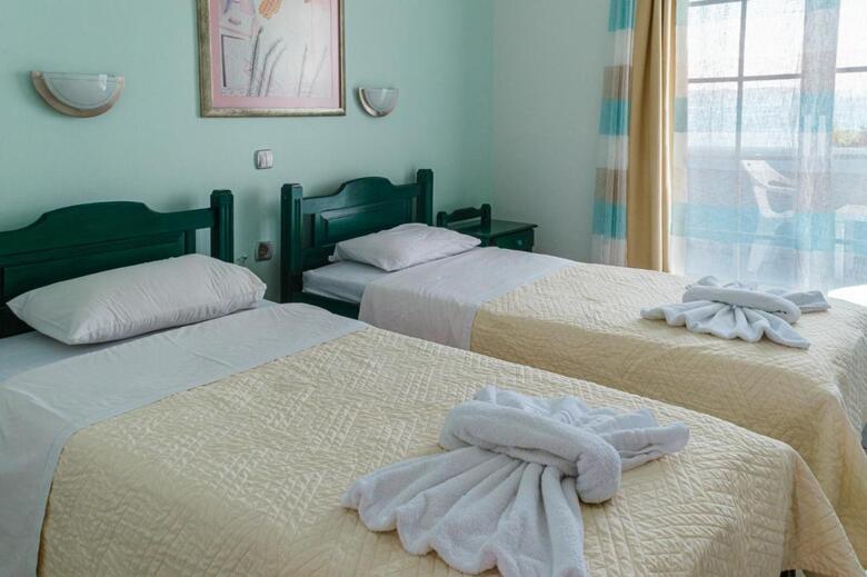 Hotel Mistral Apartments Aegina