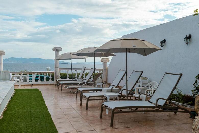 Hotel Mistral Apartments Aegina