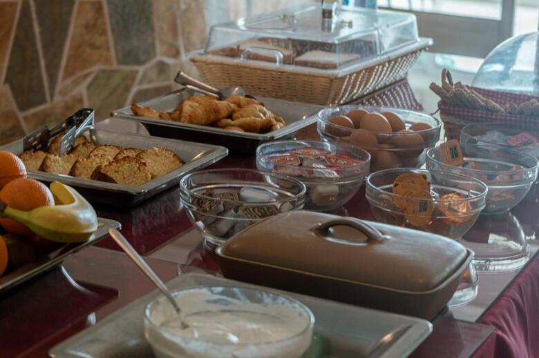Hotel Mistral Apartments Aegina
