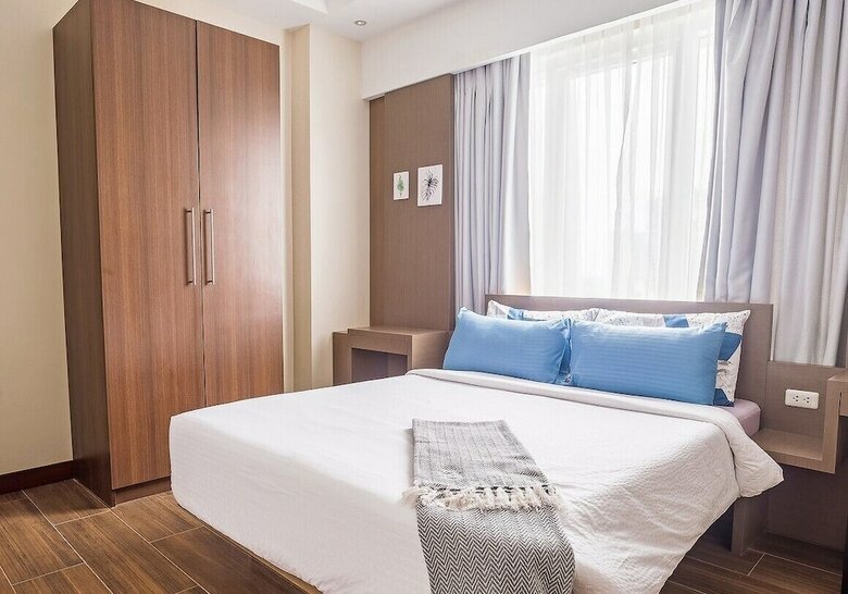Padgett Place - Deluxe Suites