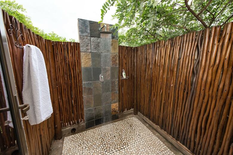 Posada Twiga Travel