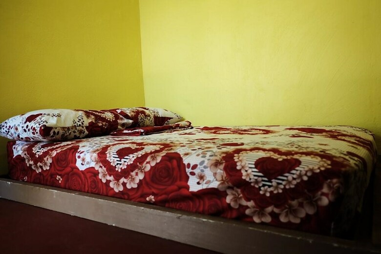 Hostal Malapascua Budget Inn