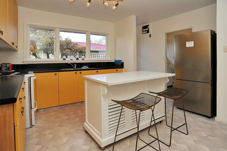 Woodbury Villa