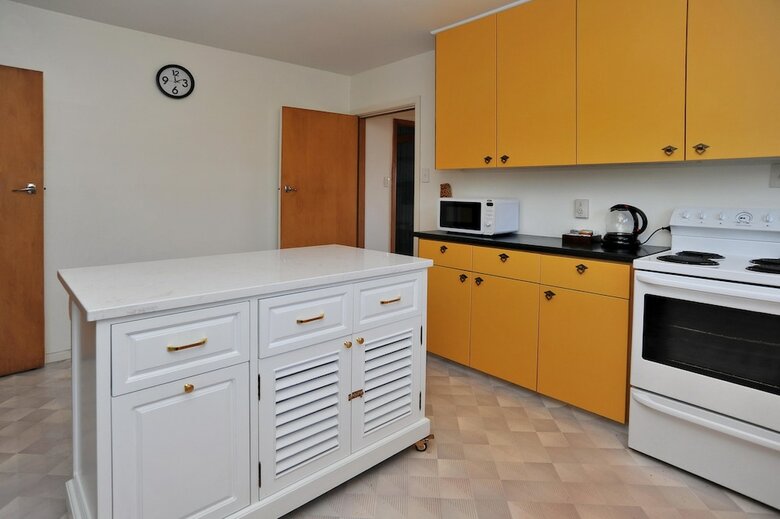 Woodbury Villa
