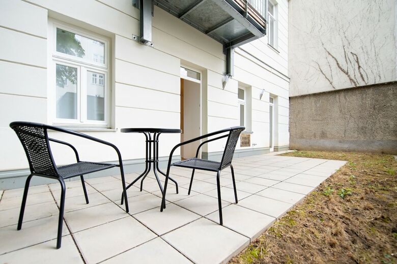 Duschel Apartments Imperial Living