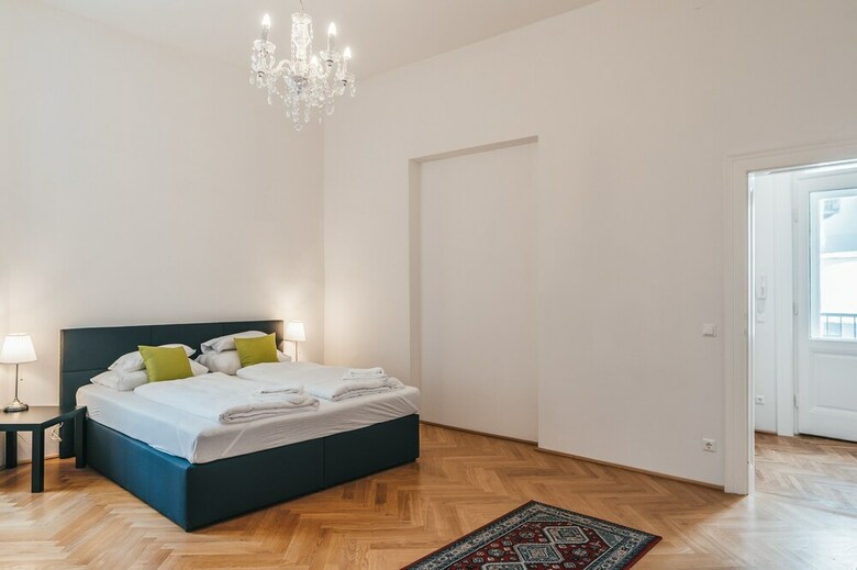 Duschel Apartments Imperial Living