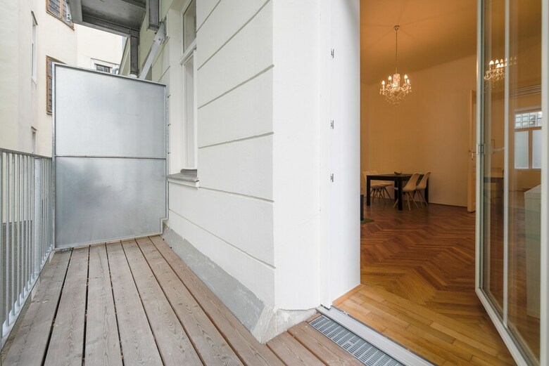 Duschel Apartments Imperial Living