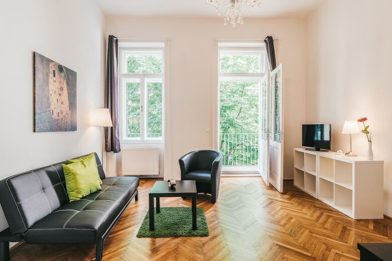 Duschel Apartments Imperial Living