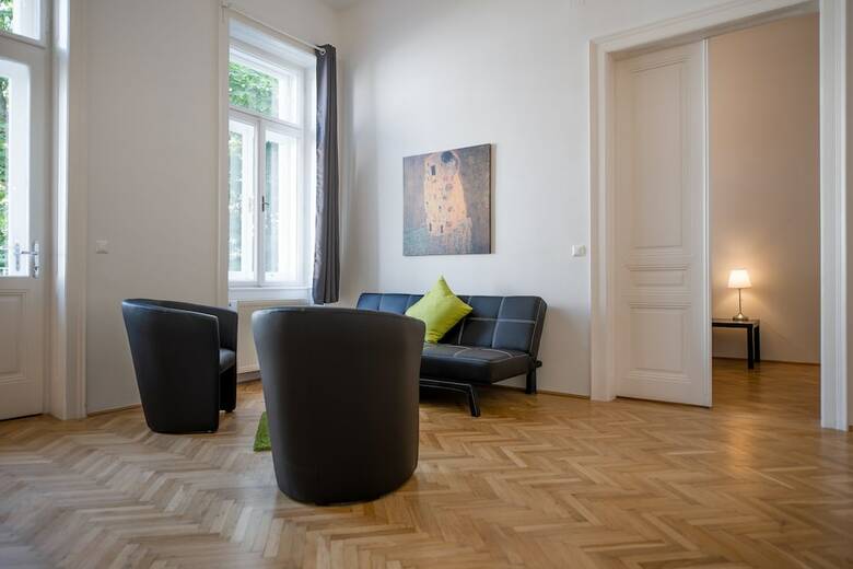 Duschel Apartments Imperial Living