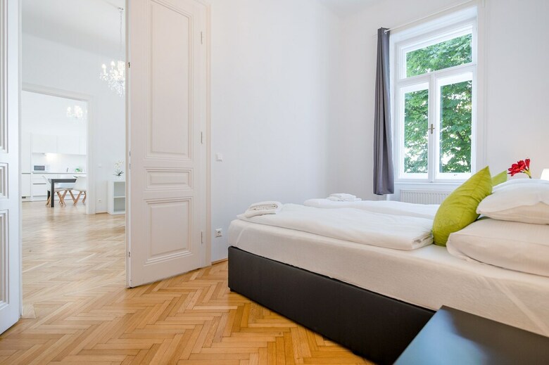 Duschel Apartments Imperial Living