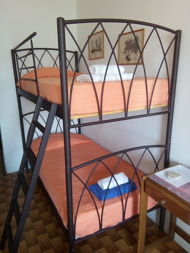 Hotel Bissias Guest House