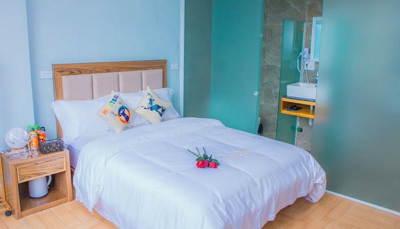 The Grand Blue Hotel