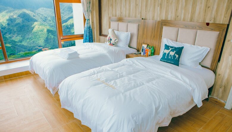 The Grand Blue Hotel