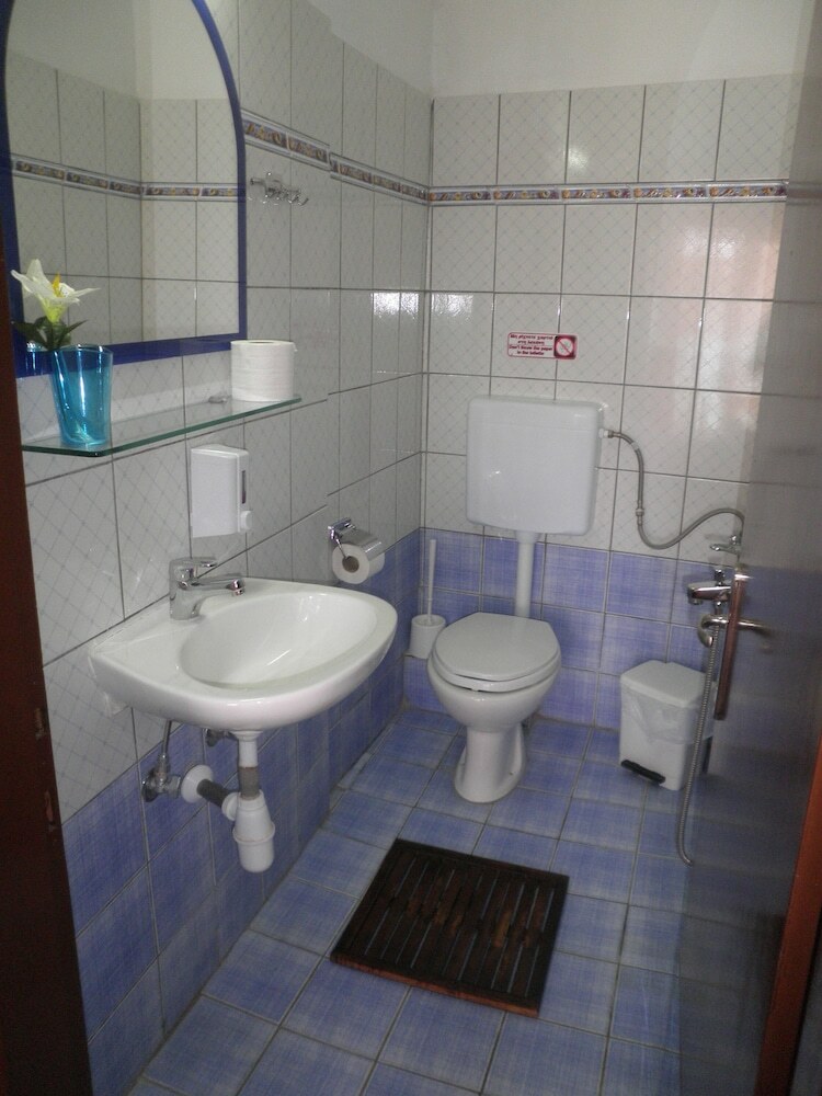 Anastasia Apartments