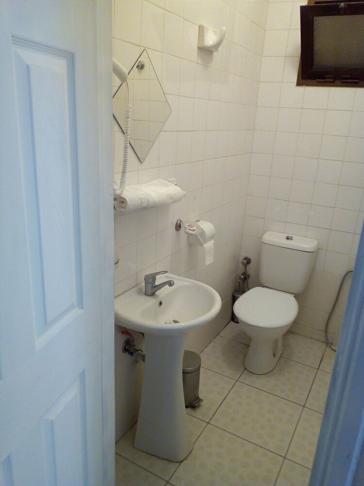 Hotel Ela Otel Hisar�n�