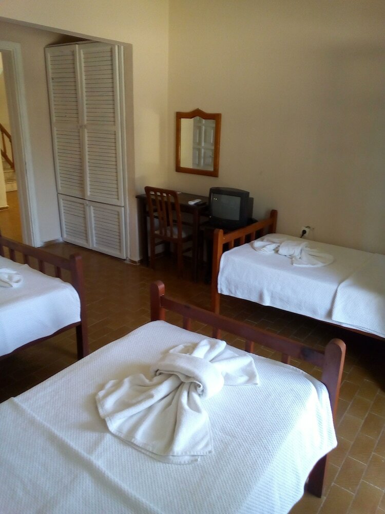 Hotel Ela Otel Hisar�n�