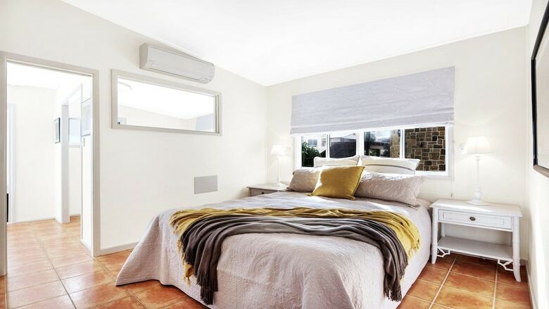 Palm Beach Absolute Beach Front Holiday Home