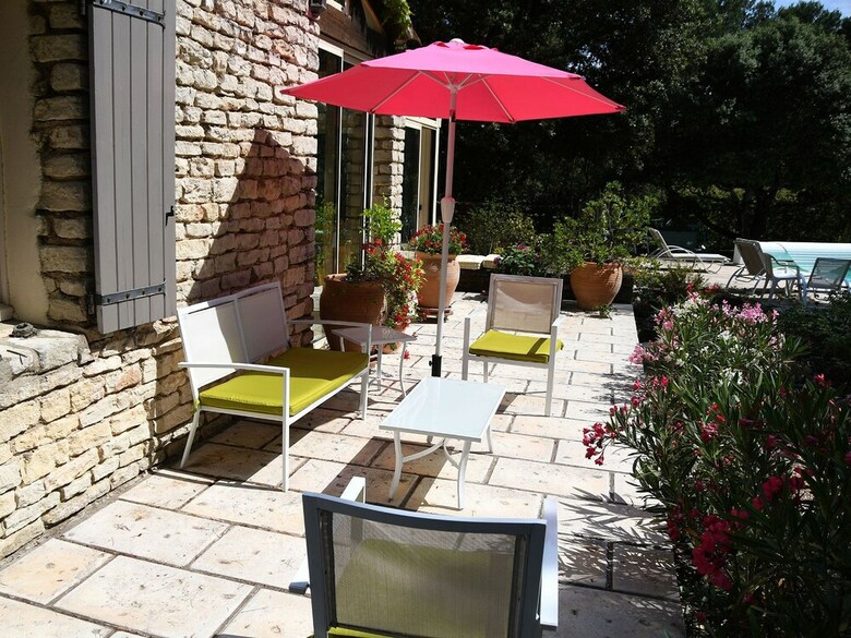 Les Chambres D'adeline B&B