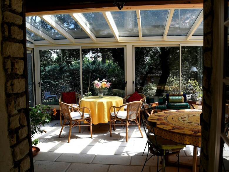 Les Chambres D'adeline B&B