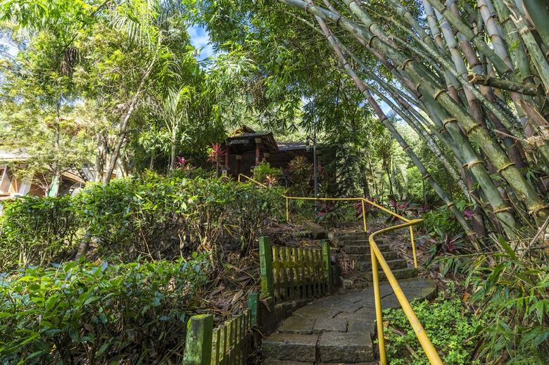 Hotel Upavan Resort