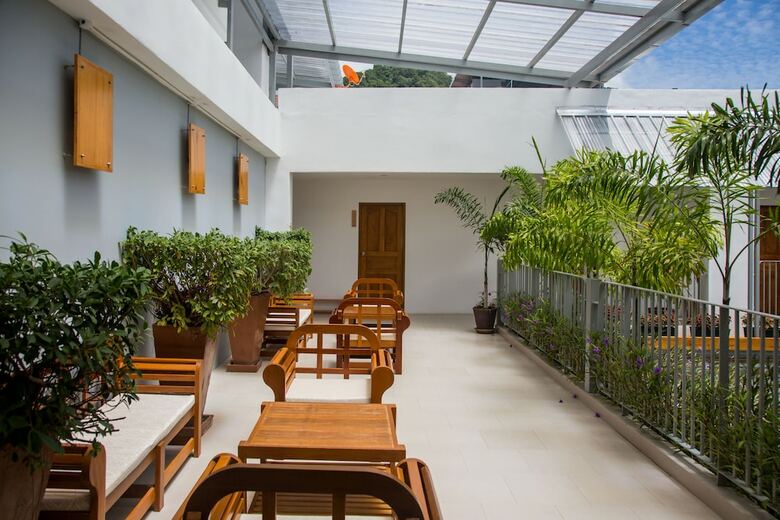 Hostal Nonnee