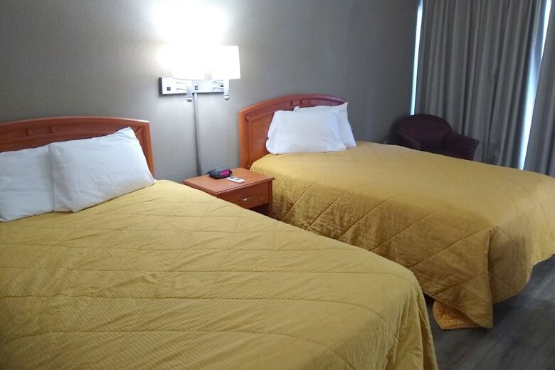 Oyo Hotel Sumter Sc Downtown