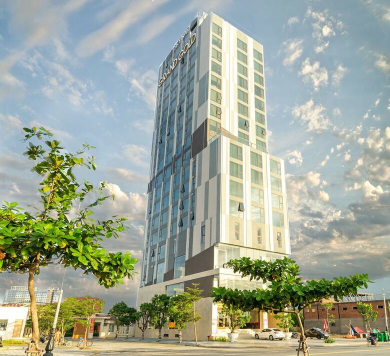 Grand Gold Hotel