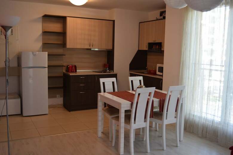 Aparthotel Admiral Plaza Apartments