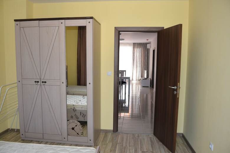 Aparthotel Admiral Plaza Apartments